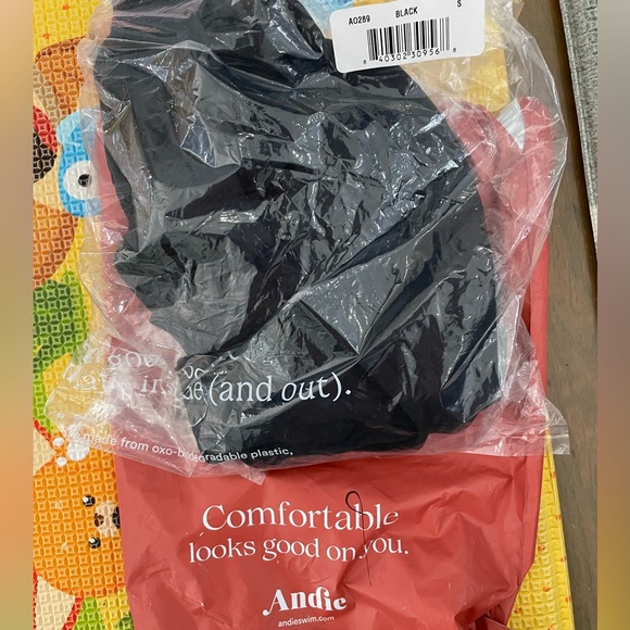 Andie Swim black cheeky Amalfi one piece bathing suit- Small BNWT - Picture 12 of 13